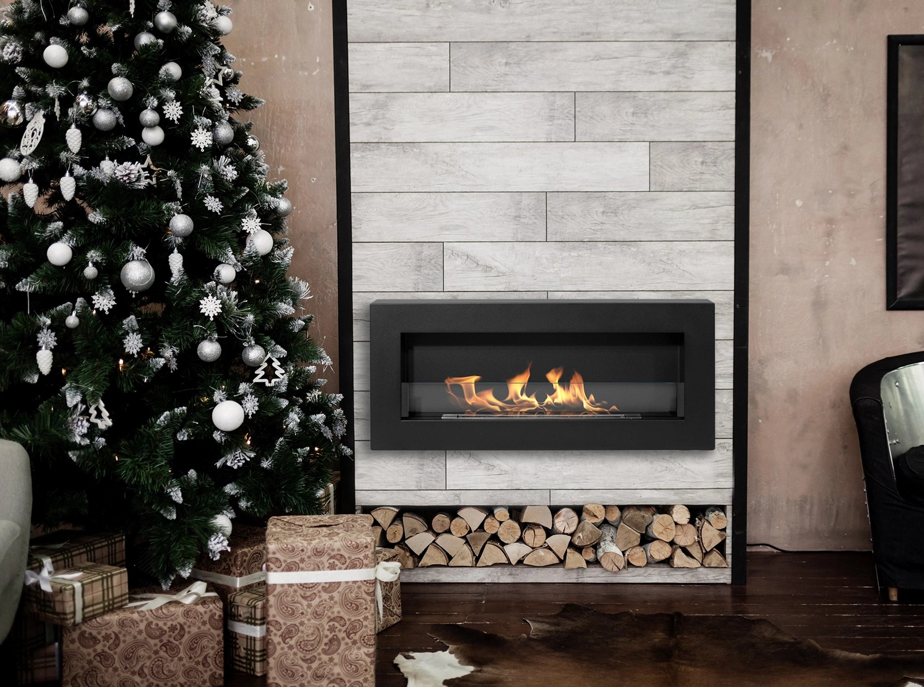 four.Frame Eleganter Wandkamin 900x400 in Schwarz