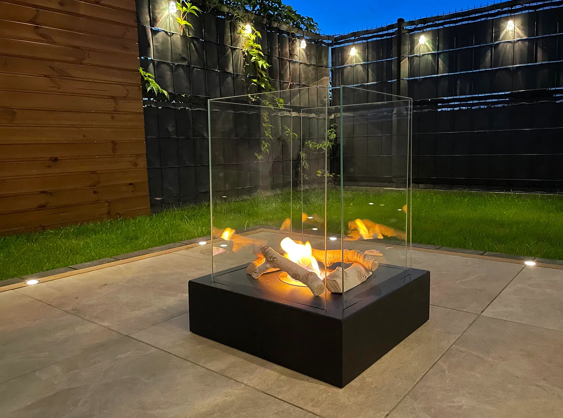 one.Luma400 Design Feuerstelle in Schwarz
