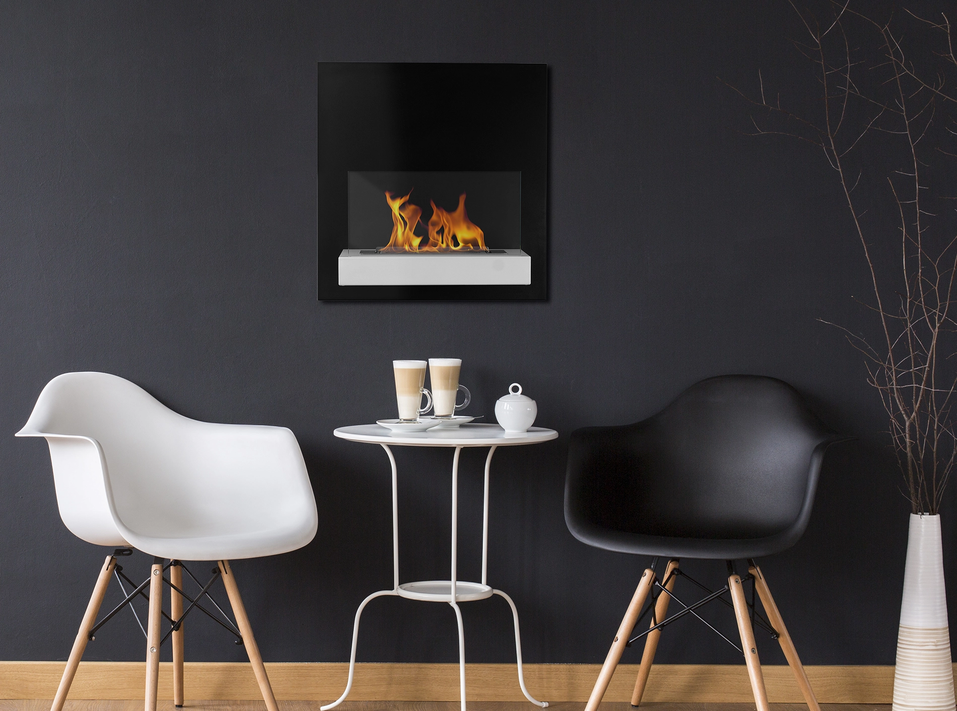 four.Wall | Bioethanol-Wandkamin in Weiß