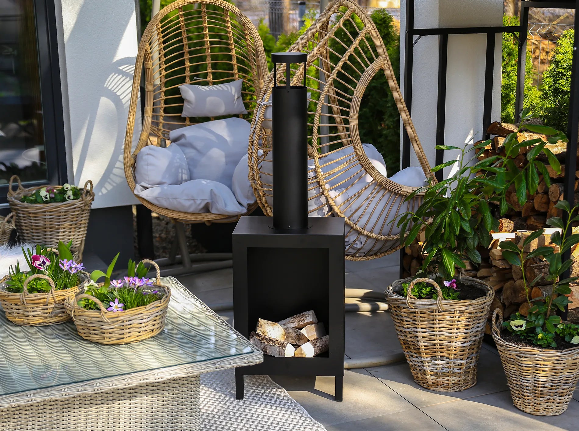 three.Classic | Eleganter, klassischer Bioethanol-Standkamin