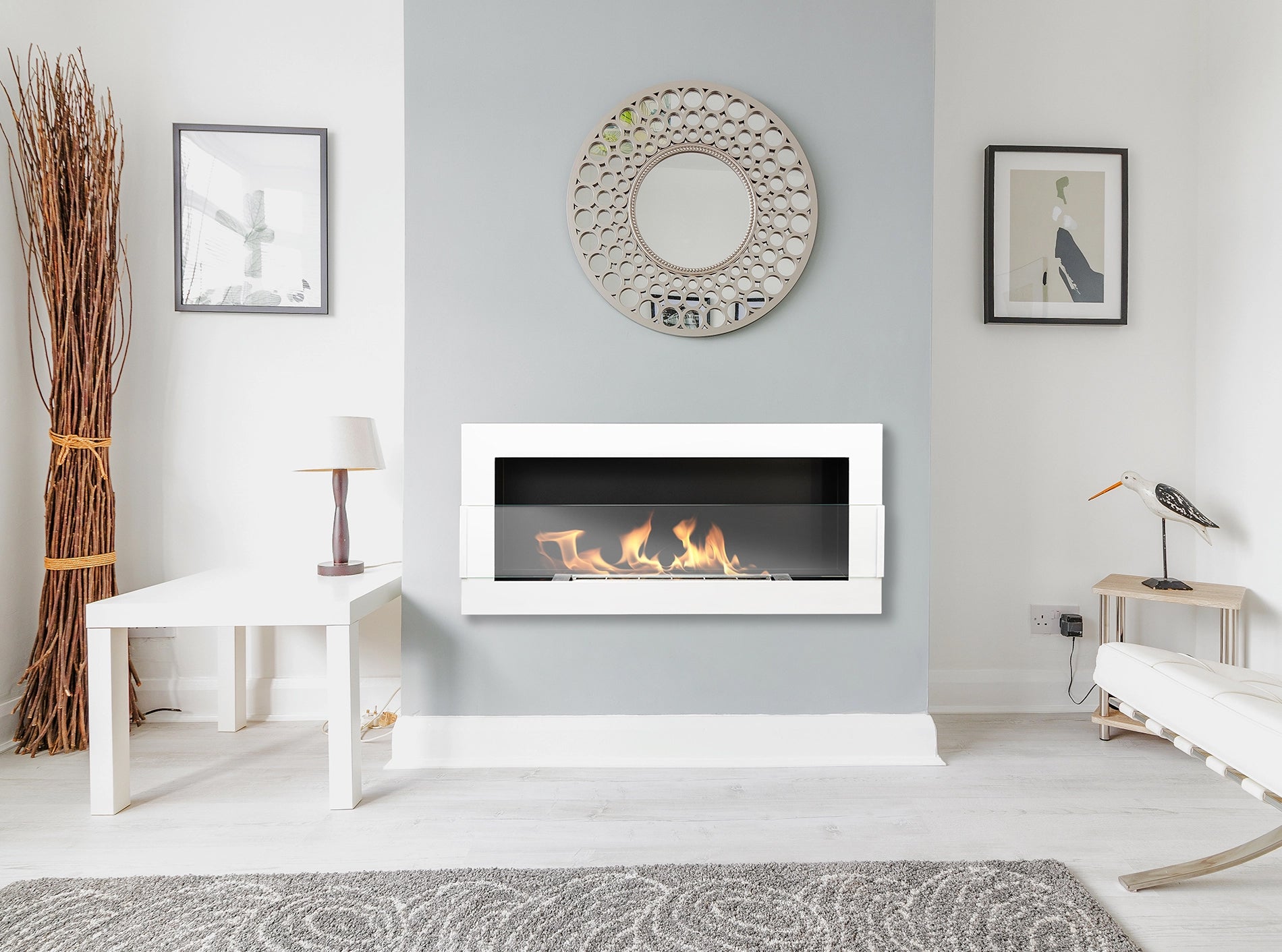 Elegant Wandkamin 900x400 in weiß
